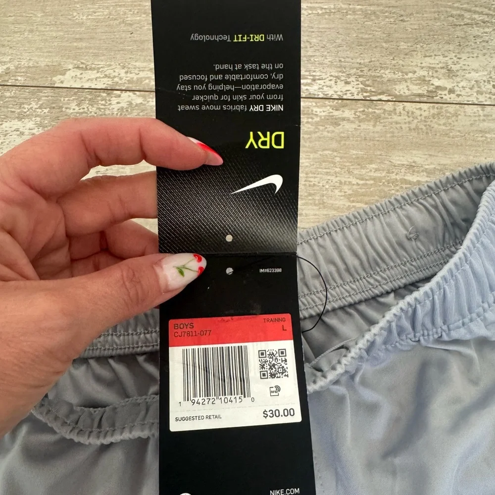 NIKE | Gray & Lime Green‎ Drawstrinf Sports Shorts w/ Pockets- Youth Large